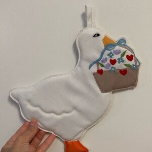 Goose potholder W-C Imports Inc